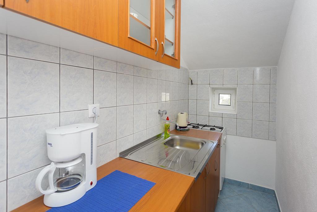 Apartments Julija Χβαρ Δωμάτιο φωτογραφία