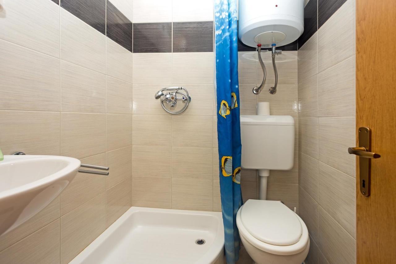 Apartments Julija Χβαρ Εξωτερικό φωτογραφία